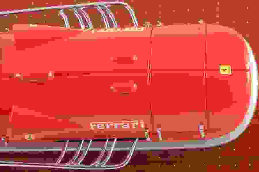 Kiade Ferrari ARNO XI 87cm